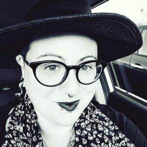 Meet your Posher, Becca